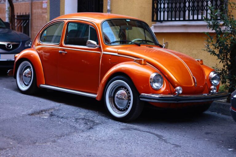VW’s kortfilm “Generationer” viser følelserne mellem mand og bil